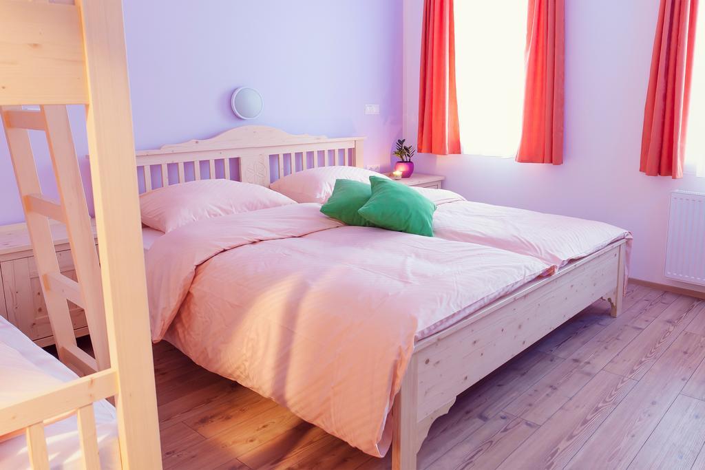 Guesthouse Macesen Spodnja Sorica Стая снимка